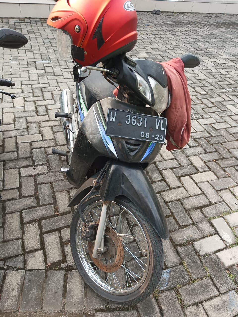 Kendaraan saya yang setia menemani keliling ke Companion